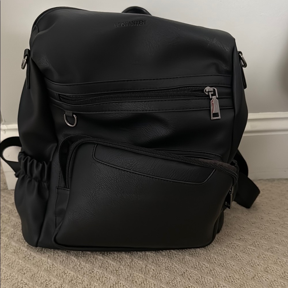 Bostanten Leather Backpack